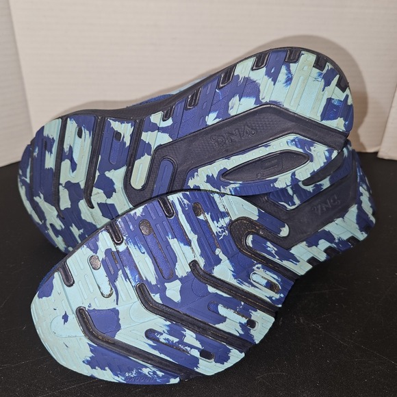 Brooks Women's Launch 9 Road-running‎ shoes  US 8   in great condition - Picture 6 of 10